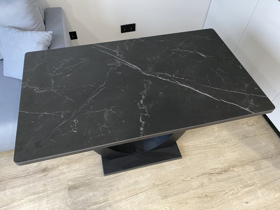 Стол лофт из керамогранита Олимп Black Marquina
