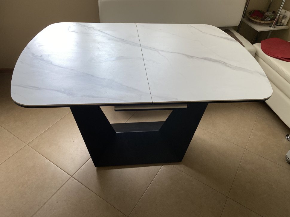 Стол лофт из керамогранита Скала Silver White