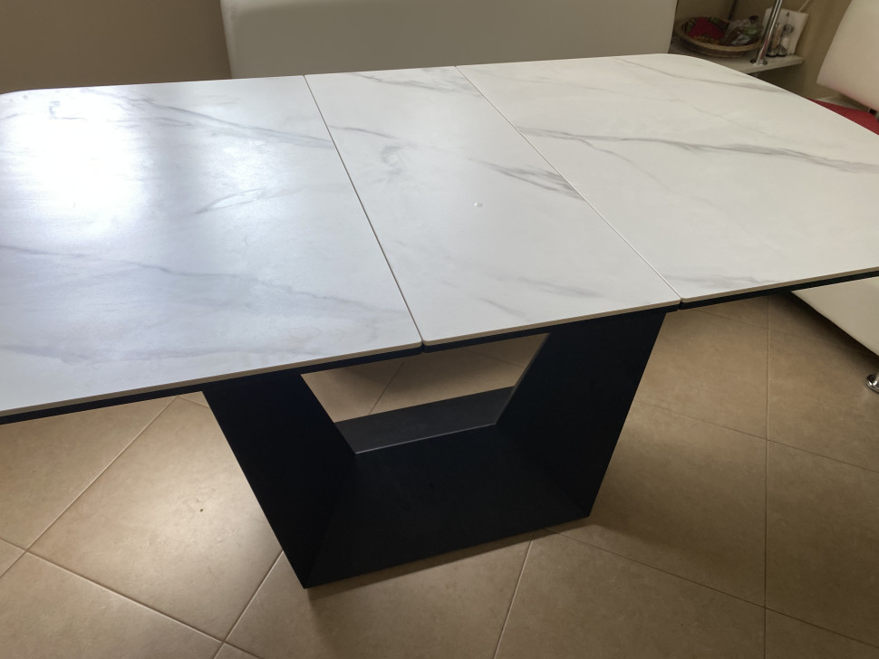 Стол лофт из керамогранита Скала Silver White