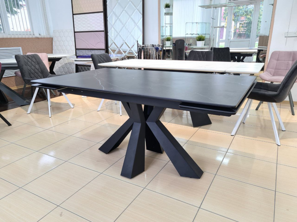 Стол лофт из керамогранита Оникс Black Marquina