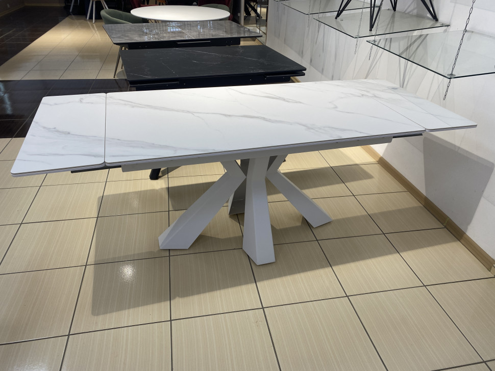 Стол лофт из керамогранита Оникс Silver White 2