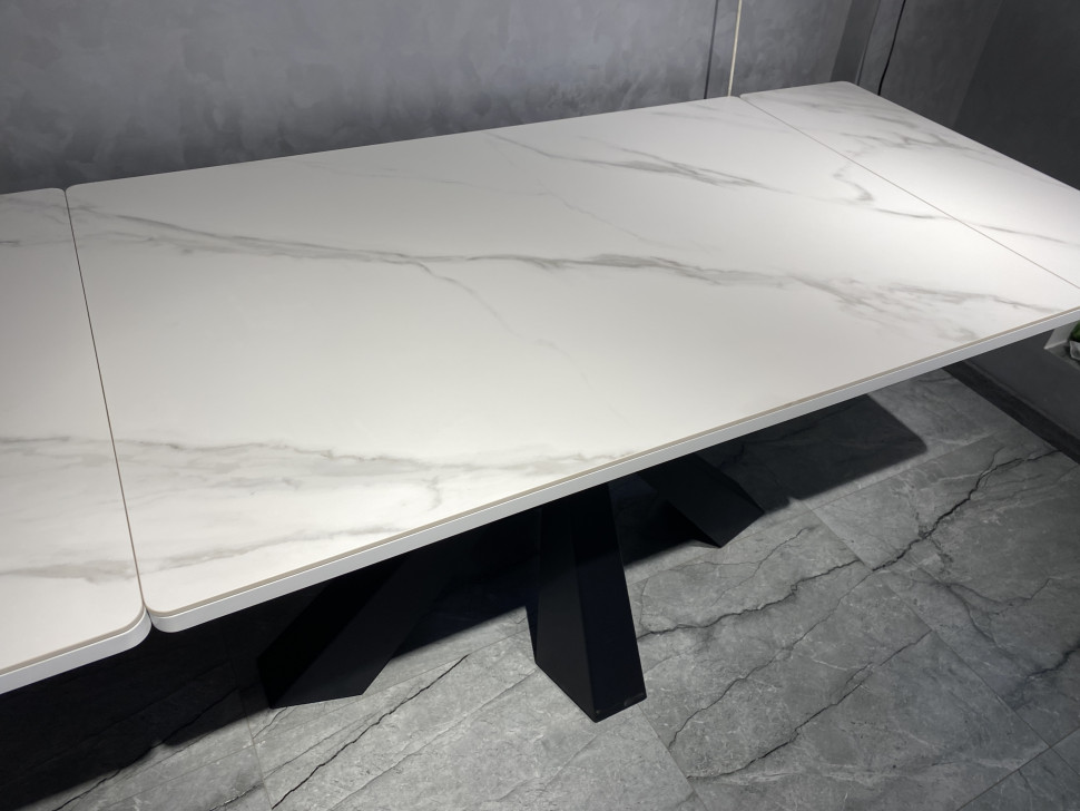 Стол лофт из керамогранита Оникс Silver White 4