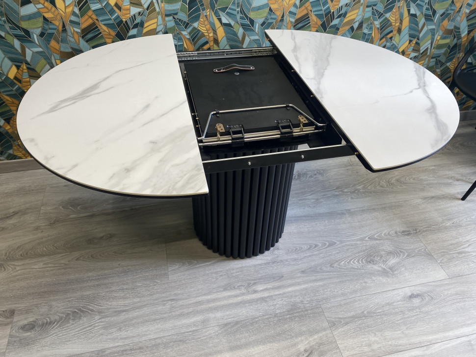Стол лофт из керамогранита Вельвет 2 Silver White