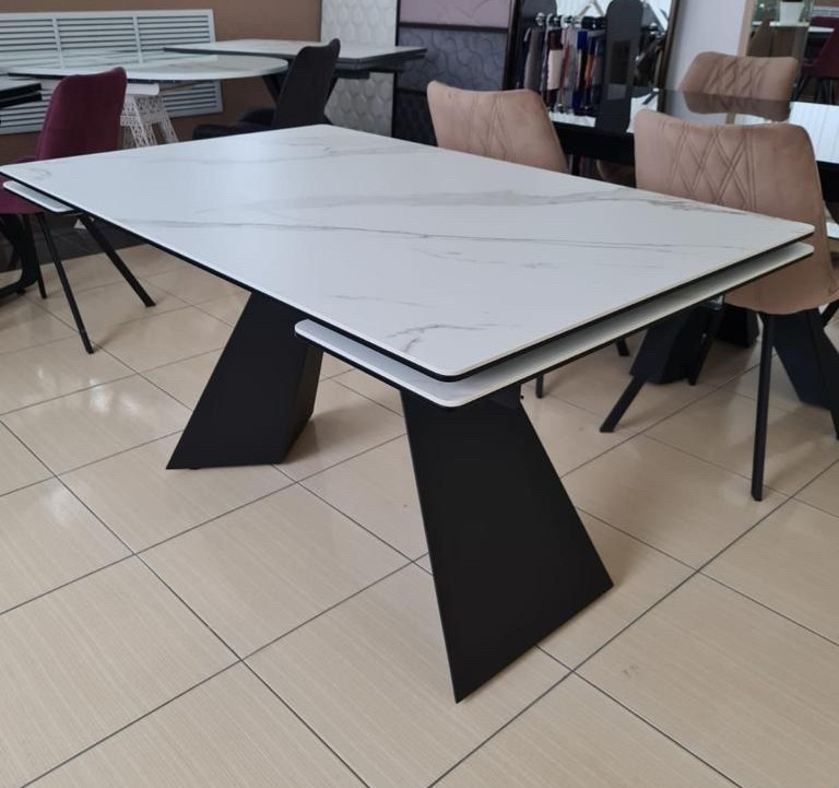 Стол лофт из керамогранита Геометрия Silver White