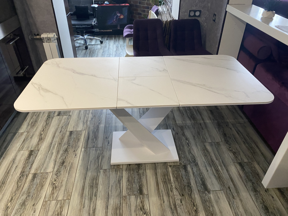 Стол лофт из керамогранита Ласточка Silver White
