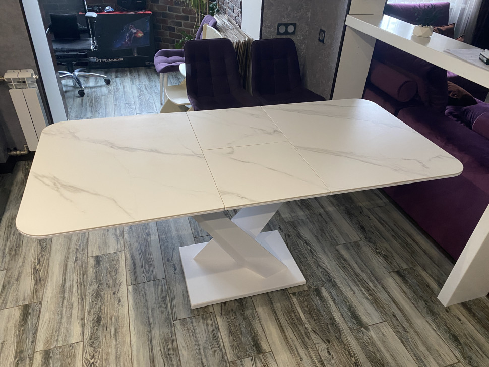 Стол лофт из керамогранита Ласточка Silver White