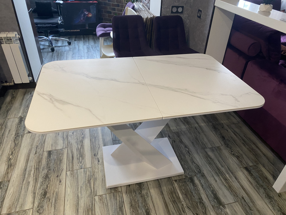 Стол лофт из керамогранита Ласточка Silver White