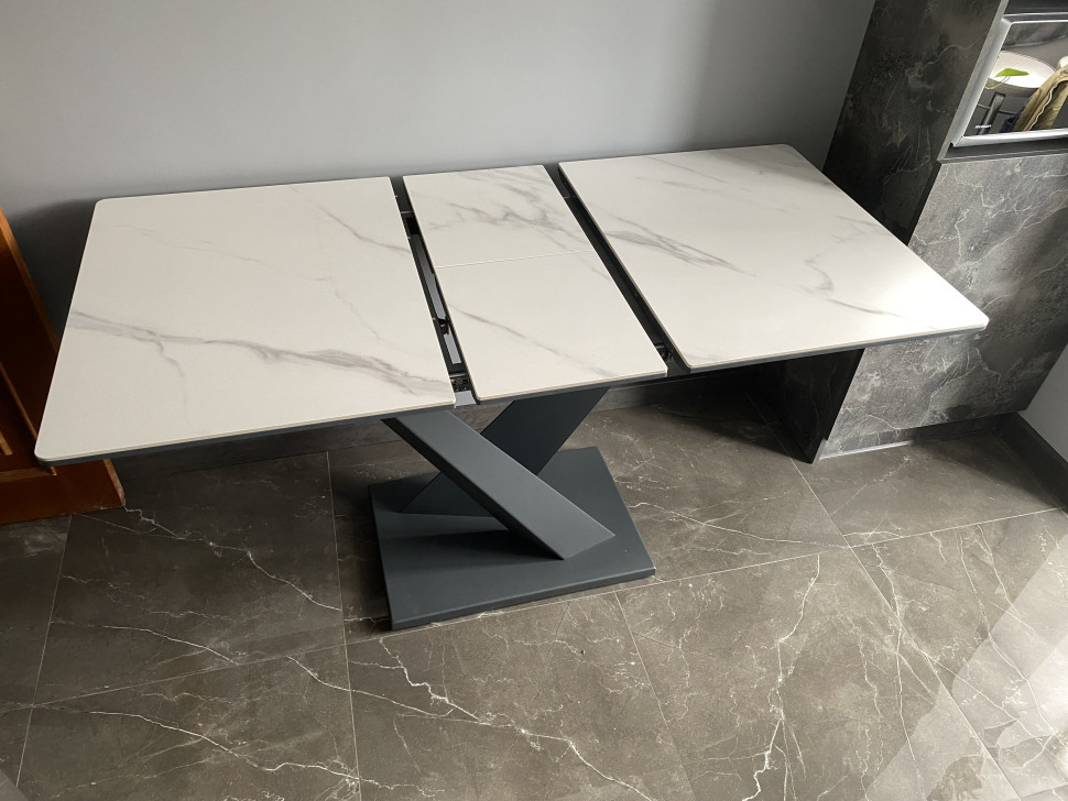 Стол лофт из керамогранита Ласточка Silver White 2