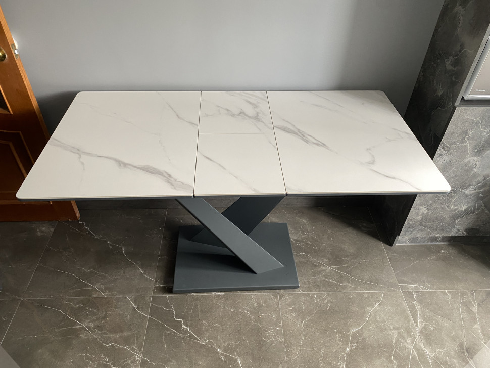 Стол лофт из керамогранита Ласточка Silver White 2